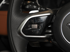 2023款 XFL 2.0T P250 两驱精英运动版