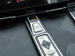 2023款 1.5L Hi4 105 四驱精英版