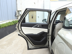 2023款 1.5L Hi4 105 四驱智能旗舰版