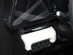2023款 1.5L Hi4 105 四驱智能旗舰版