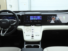 2023款 1.5L Hi4 105 四驱智能旗舰版