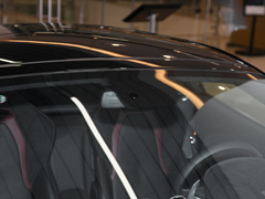 2023款 4.0T 标准型