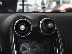 2023款 4.0T 标准型
