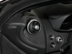 2023款 4.0T 标准型