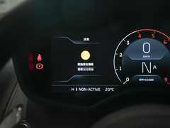 2023款 4.0T 标准型