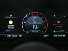 2023款 4.0T 标准型