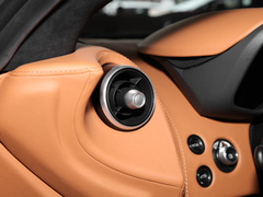 2023款 4.0T 标准型