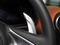 2023款 4.0T 标准型