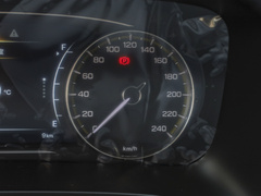 2024款 领秀系列 390T 豪华版