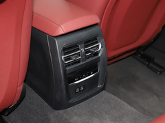2023款 eDrive 40 L 曜夜运动套装