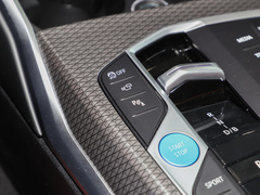 2023款 eDrive 40 L 曜夜运动套装