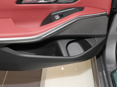 2023款 eDrive 40 L 曜夜运动套装