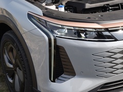 2023款 400T 四驱尊享版