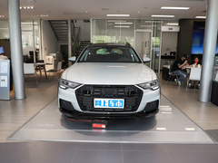 2023款 allroad quattro 55 TFSI 大探险家版