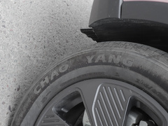 2023款 401KM 超吸粉特别版 5座