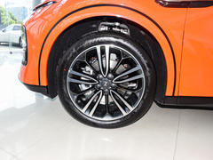 2023款 580 长续航 Pro
