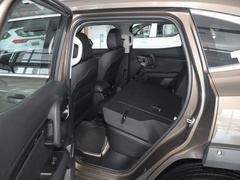 2023款 2.0T 两驱潮野版