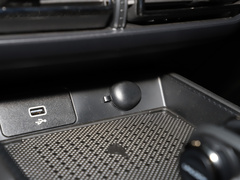 2023款 2.0T 两驱潮野版Plus