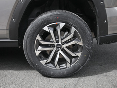 2023款 2.0T 四驱潮野Plus