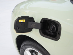 2023款 401km标准续航 豪华型 磷酸铁锂
