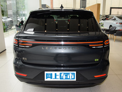 2023款 纯电 580四驱性能版