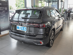 2023款 300TSI 两驱皎月版