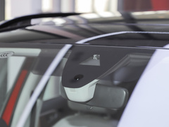 2023款 300TSI 两驱满月版