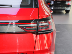 2023款 300TSI 两驱满月版