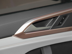 2023款 300TSI 两驱满月版