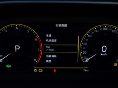 2023款 300TSI 两驱满月版