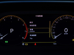 2023款 300TSI 两驱满月版