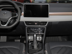 2023款 300TSI 两驱满月版