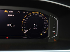2023款 300TSI 两驱满月版
