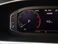 2023款 300TSI 两驱满月版