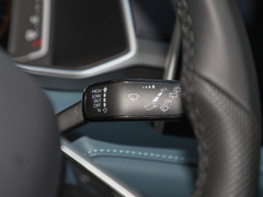 2023款 300TSI 两驱满月版