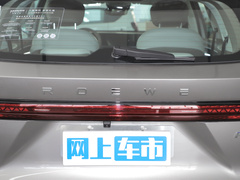 2023款 2.0T 两驱越享版