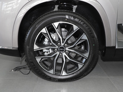 2023款 2.0T 两驱越享版