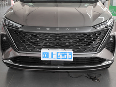 2023款 2.0T 两驱越享版