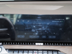 2023款 2.0T 两驱越享版
