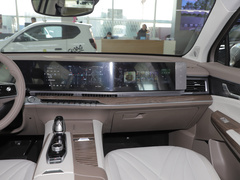 2023款 2.0T 两驱越享版