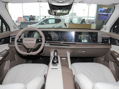 2023款 2.0T 两驱越享版