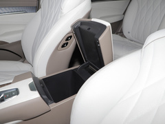 2023款 2.0T 两驱越享版