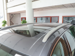 2023款 2.0T 两驱越享版