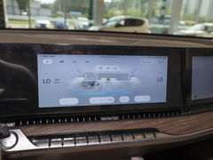 2023款 2.0T 两驱越享版