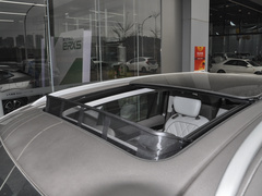 2023款 2.0T 四驱越享版