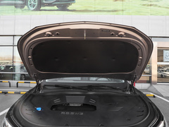 2023款 2.0T 四驱尊享版