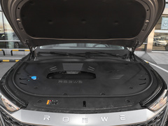 2023款 2.0T 四驱尊享版