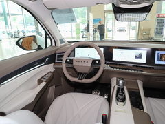 2023款 2.0T 四驱尊享版
