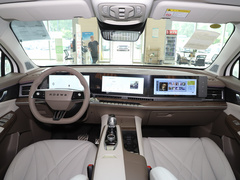 2023款 2.0T 四驱尊享版