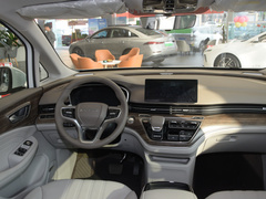 2023款 400TGI 优享版